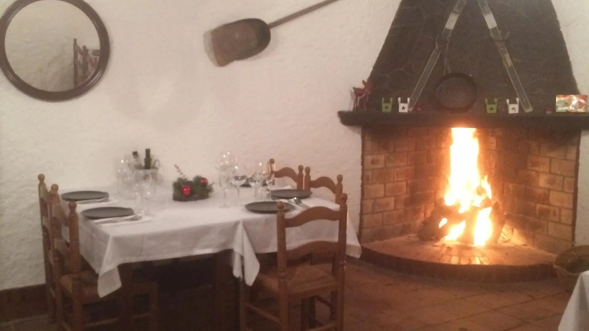 Guest house Hostal Sant Roc Montseny