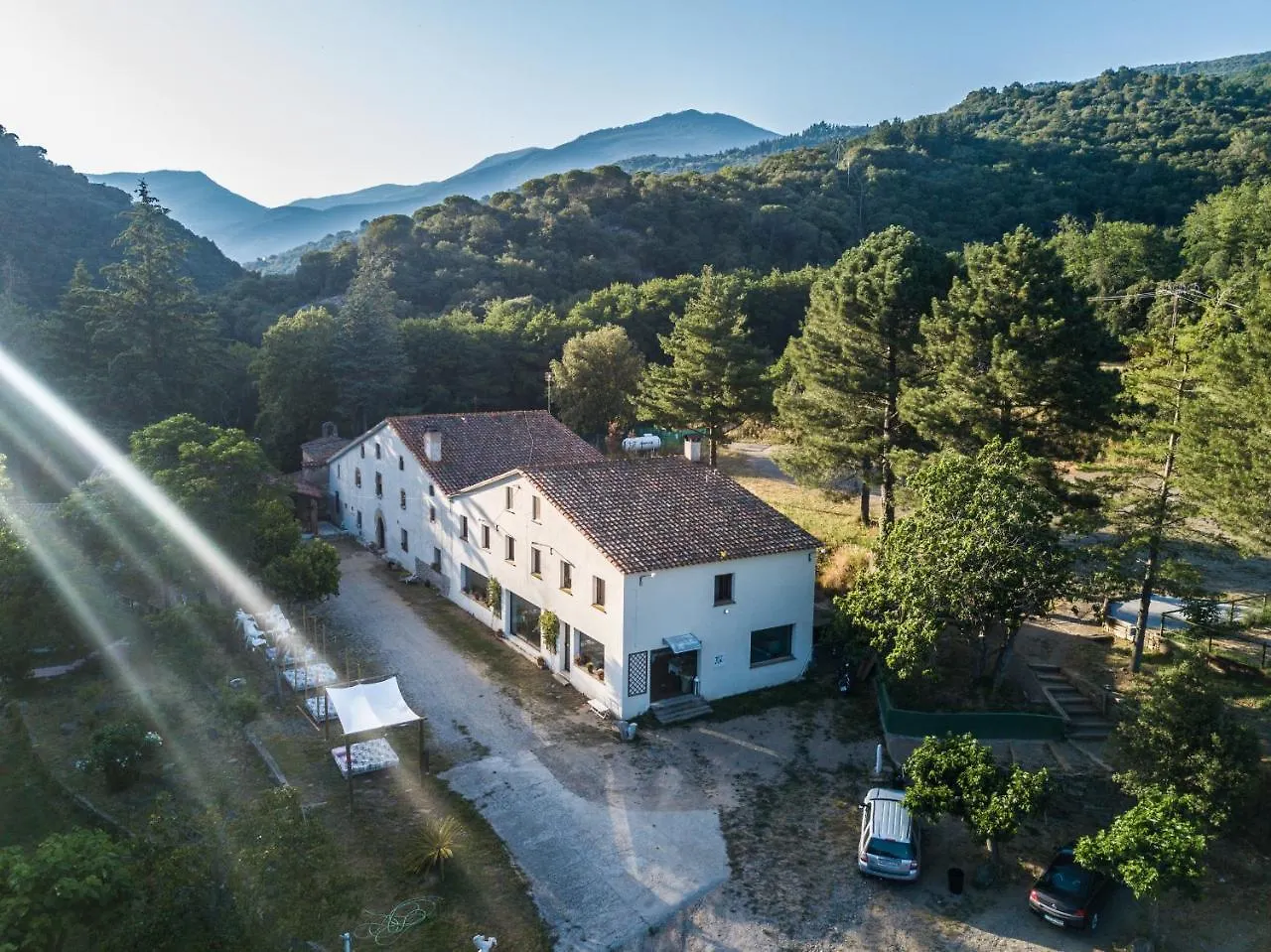 Hostal Sant Roc Montseny 0*,
